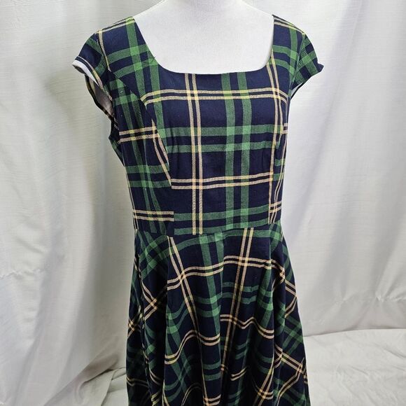 Pukavt Blue and Green Plaid Cap Sleeve Midi Dress Size 2XL - Picture 4 of 11